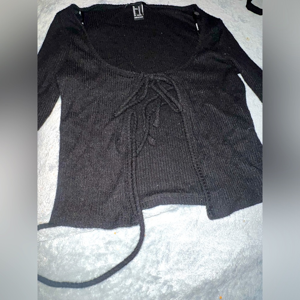 Long Sleeve top, ties in front